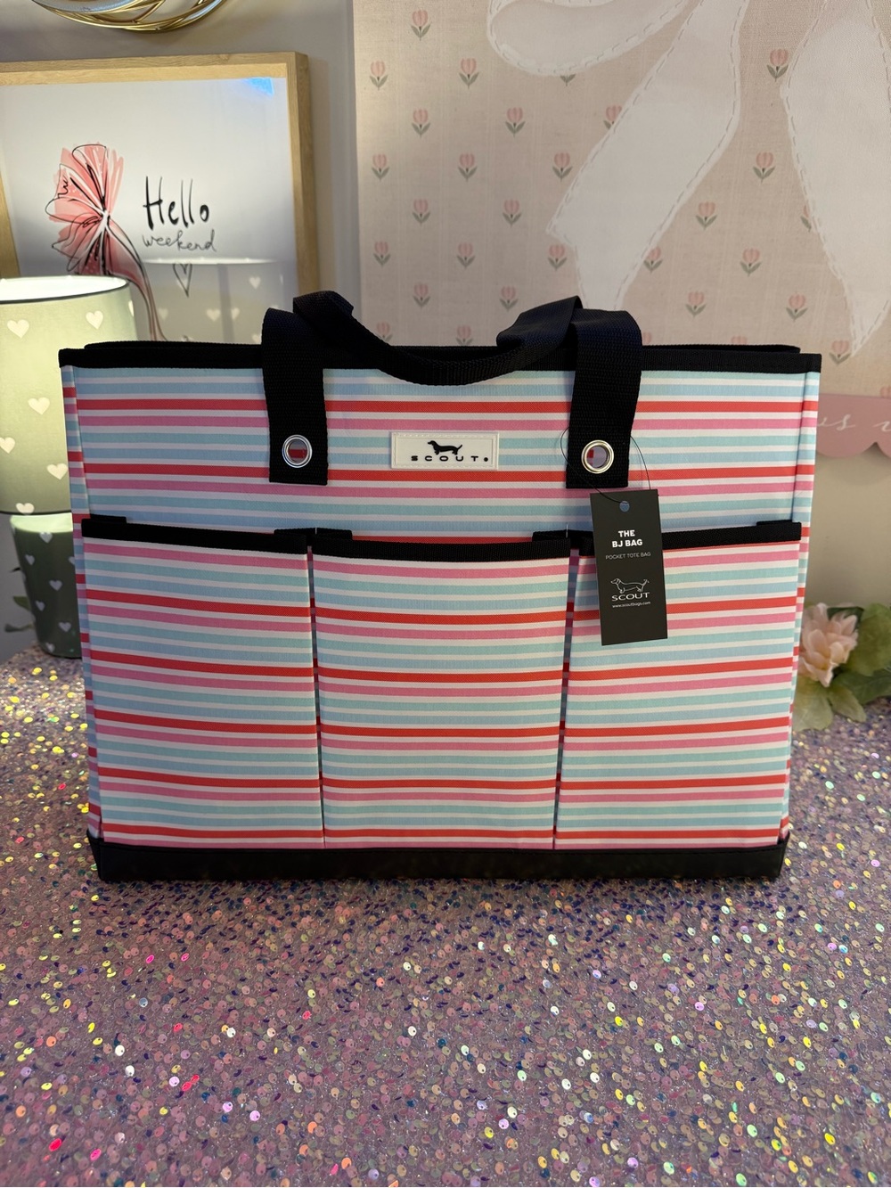 NWT Scout Large Tote Bag in “Popsicle Road” Pattern 🩵🤍🩷